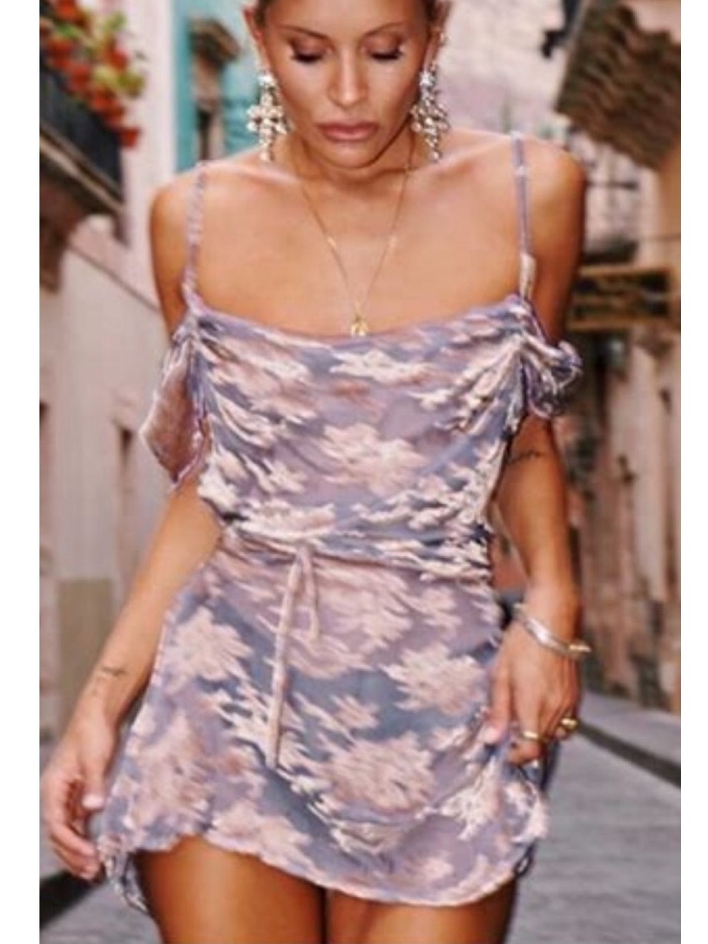 Rat & Boa Viola Mini Dress in Lilac Crushed Velvet Floral Off The Shoulder - Picture 4 of 10